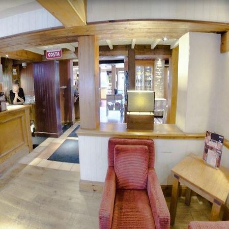Premier Inn Portsmouth Horndean Eksteriør bilde
