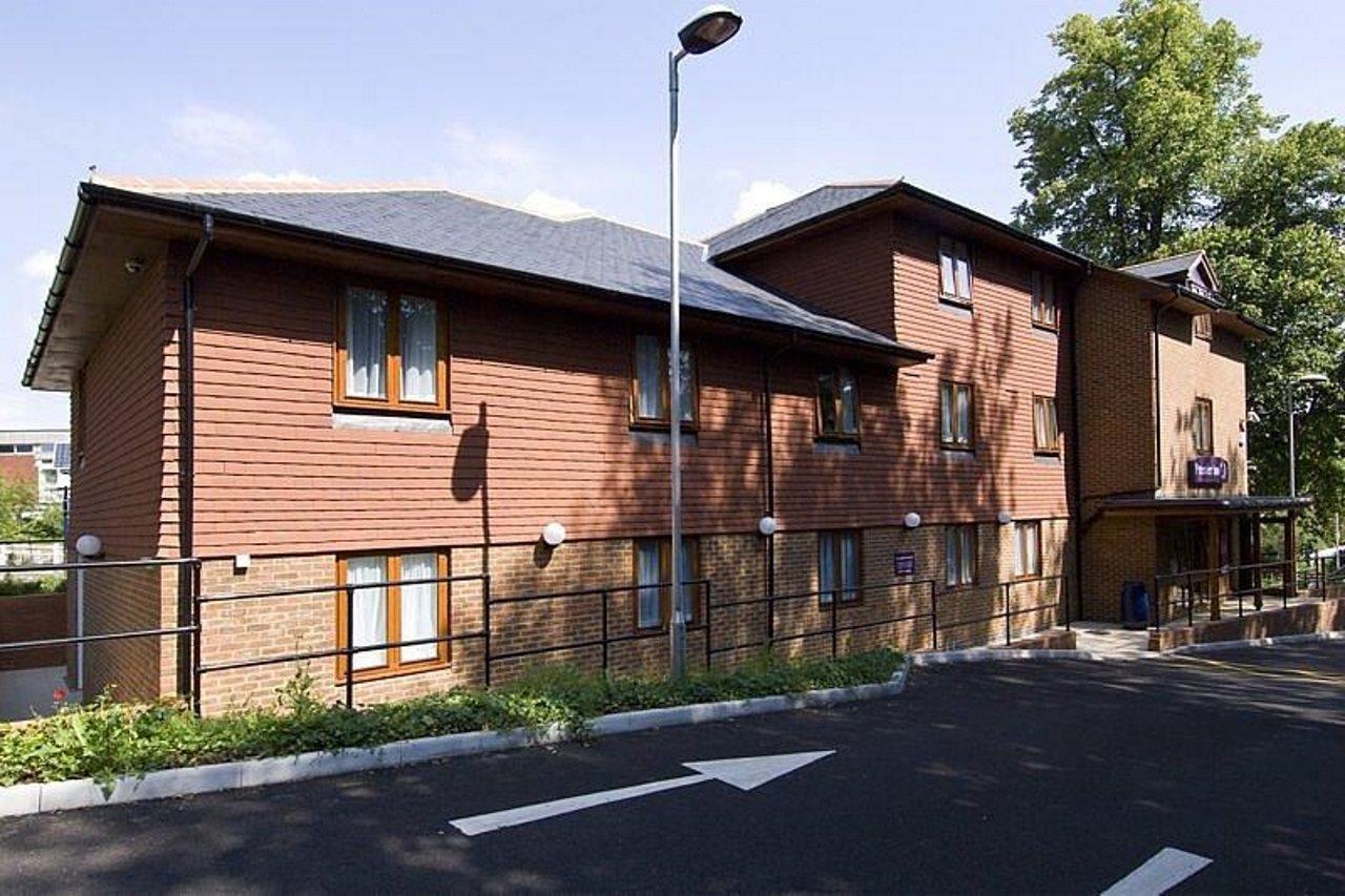 Premier Inn Portsmouth Horndean Eksteriør bilde