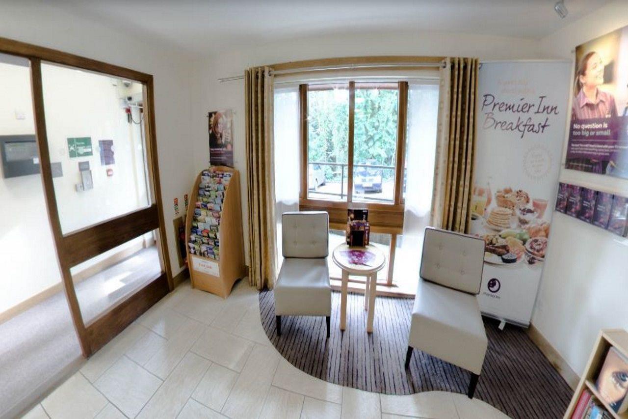 Premier Inn Portsmouth Horndean Eksteriør bilde